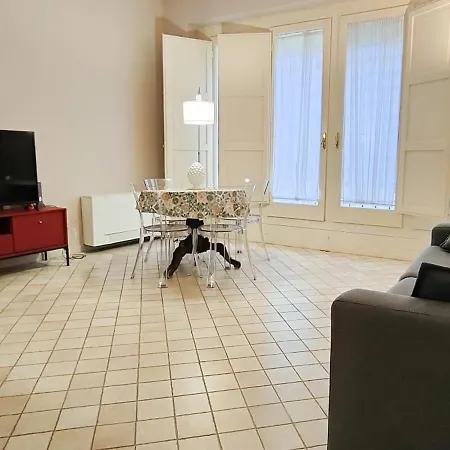 Dimora Artale In Cattedrale *