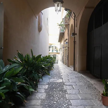 Dimora Artale In Cattedrale Apartment *